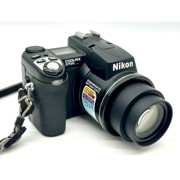 Nikon Coolpix 5700 5MP Digital Camera W/ Accessories Manual SD Card Working - Picture 13 of 16